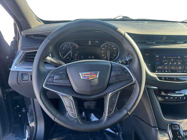 Used 2025 Cadillac XT5 Luxury image 13