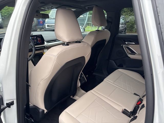 New 2025 BMW X1 xDrive28i w/ Technology Package image 18