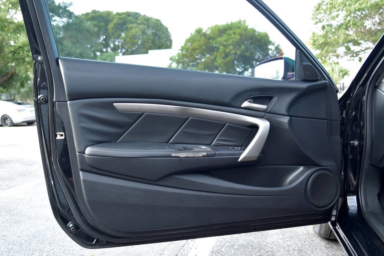 Used 2010 Honda Accord EX-L image 14