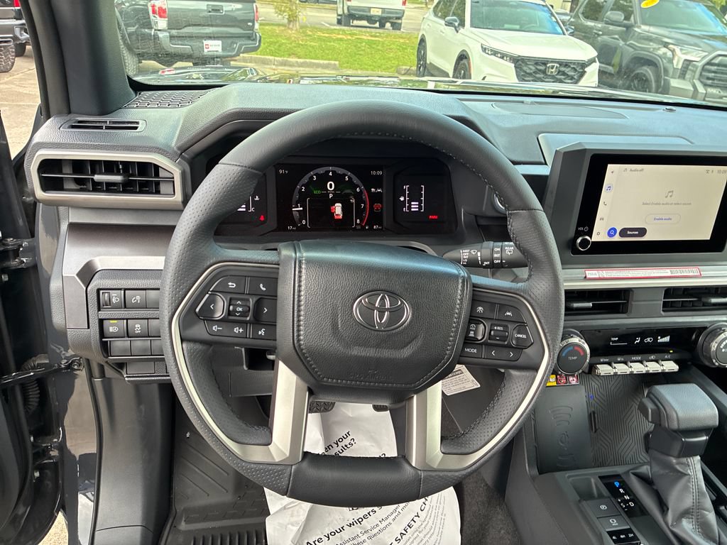 New 2026 Toyota 4Runner SR5 AWD/4WD image 20