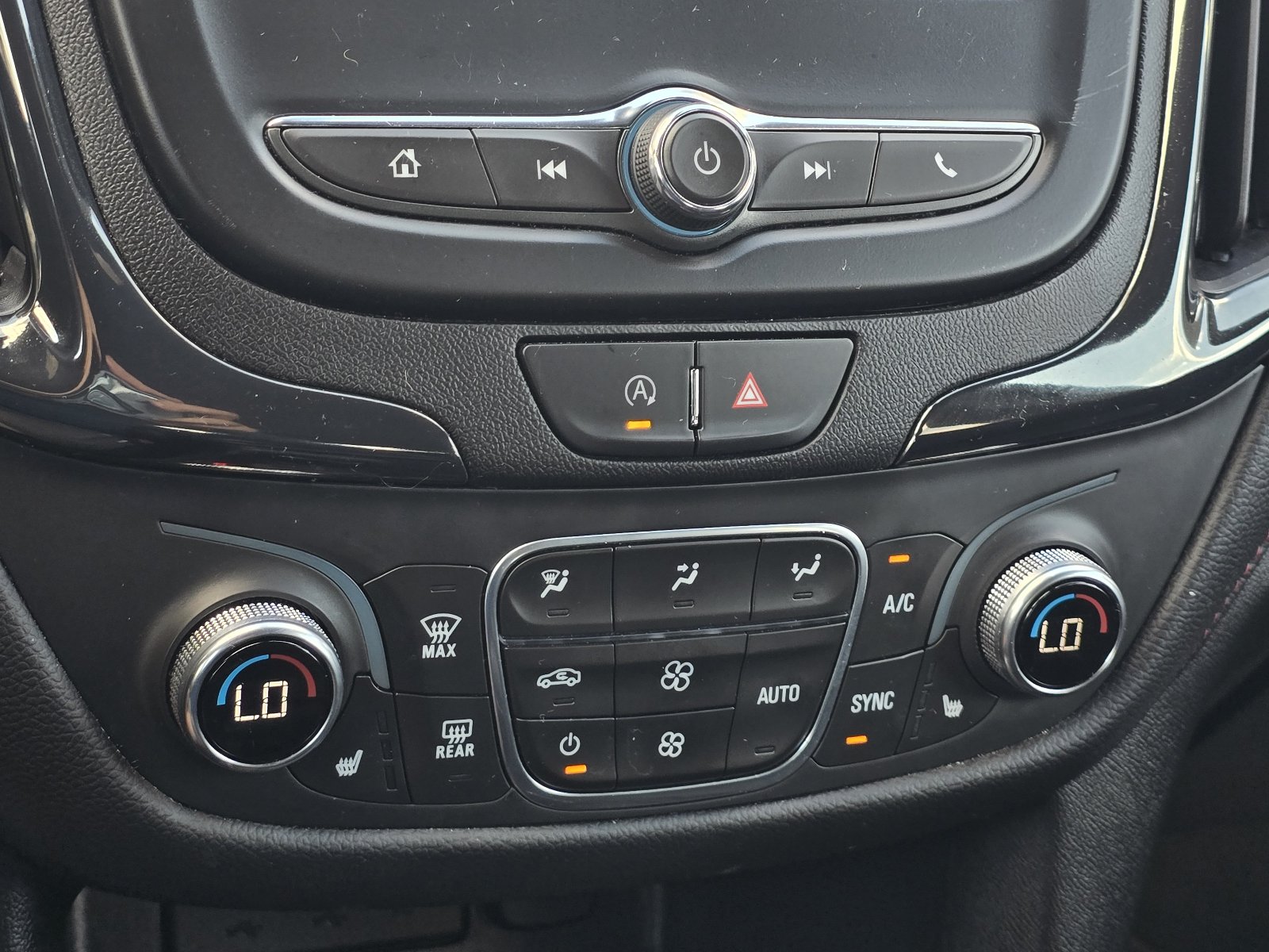 Used 2022 Chevrolet Equinox RS FWD image 20