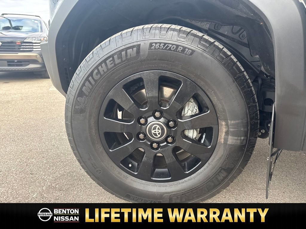 Used 2024 Toyota Land Cruiser image 31