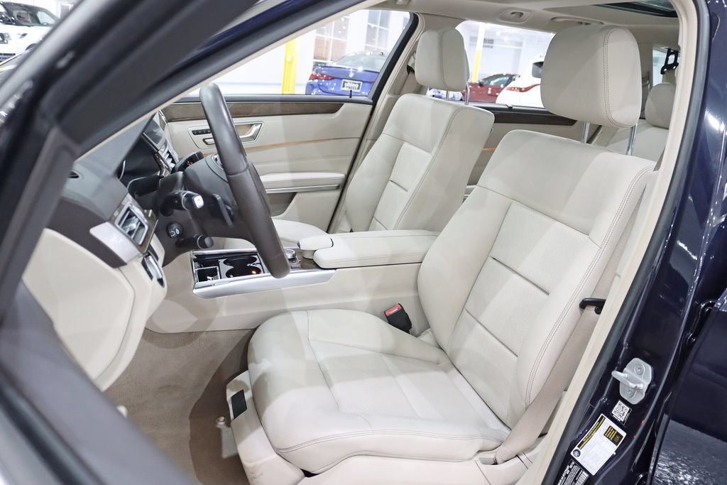 Used 2016 Mercedes-Benz E 350 4MATIC Wagon w/ Premium Package image 24