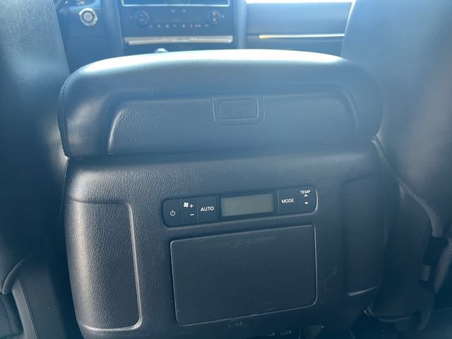 Used 2024 Nissan Armada SV AWD/4WD image 28