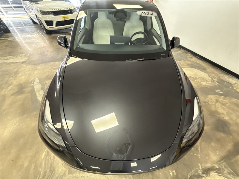 Used 2024 Tesla Model Y Performance AWD/4WD image 13