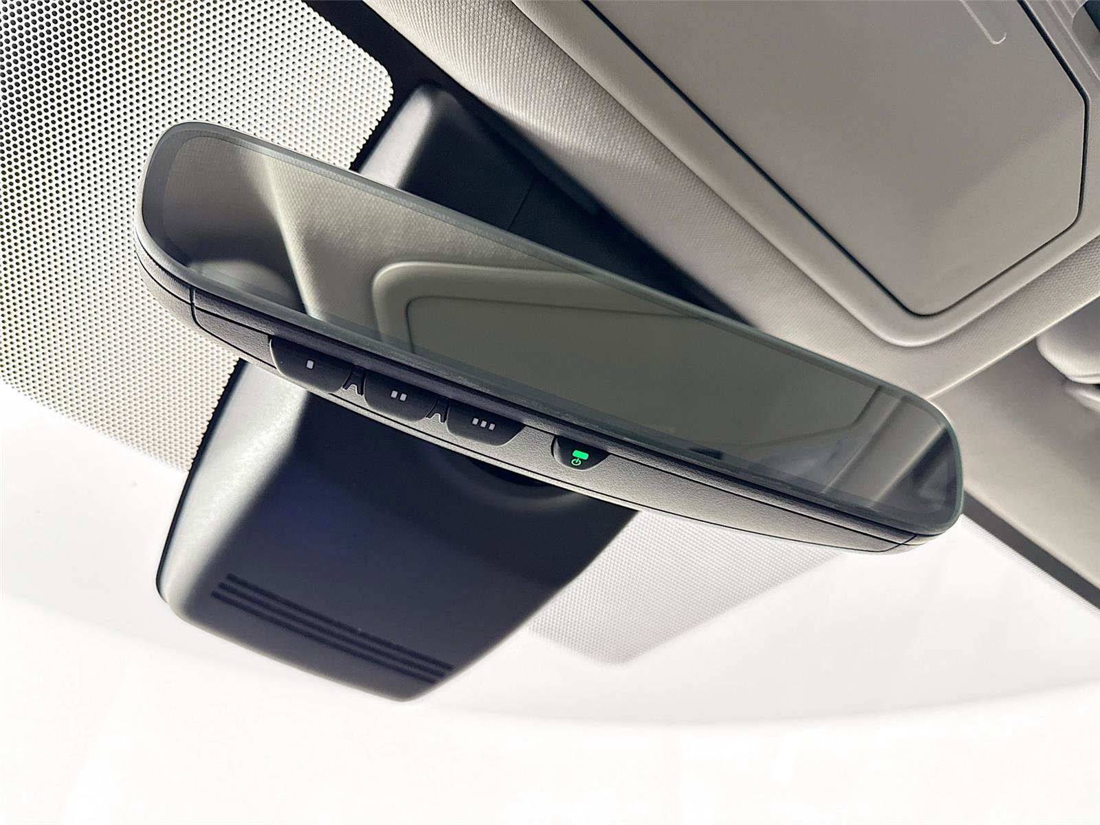 Used 2022 Toyota RAV4 Limited image 21