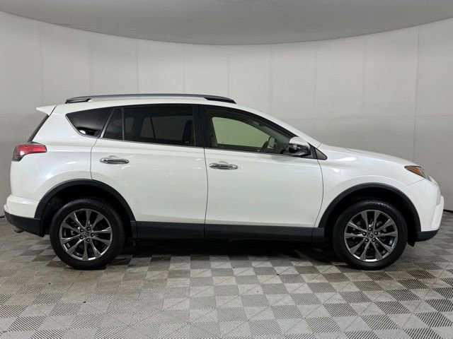 Used 2018 Toyota RAV4 Limited image 6