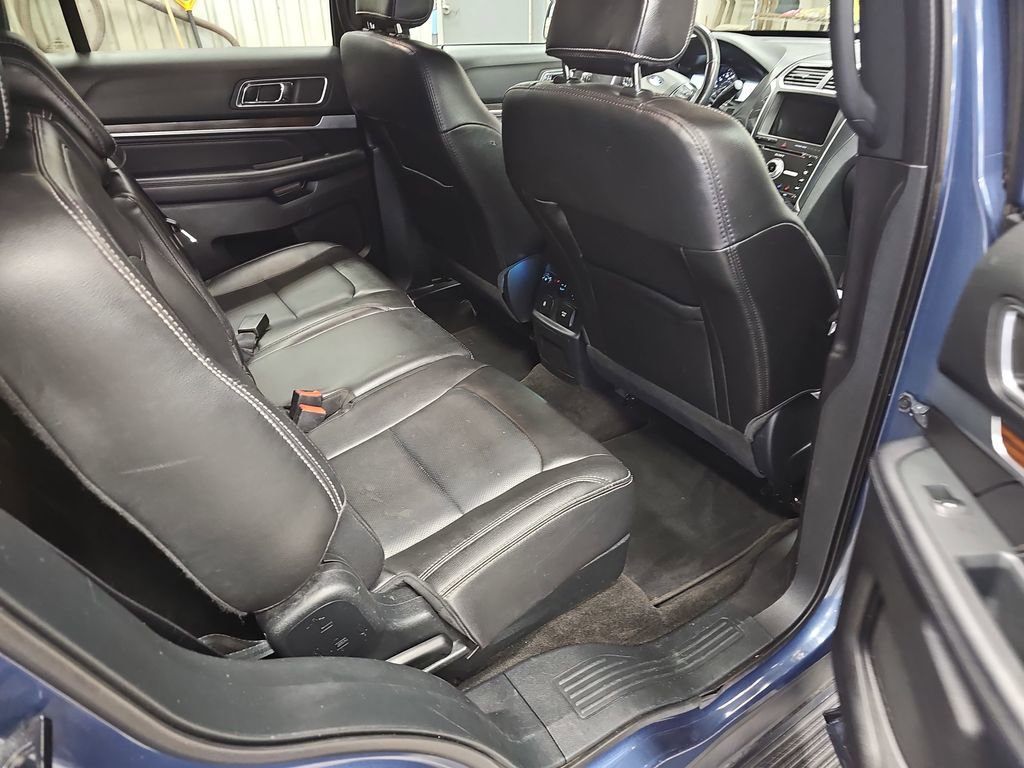 Used 2018 Ford Explorer Limited AWD/4WD image 11