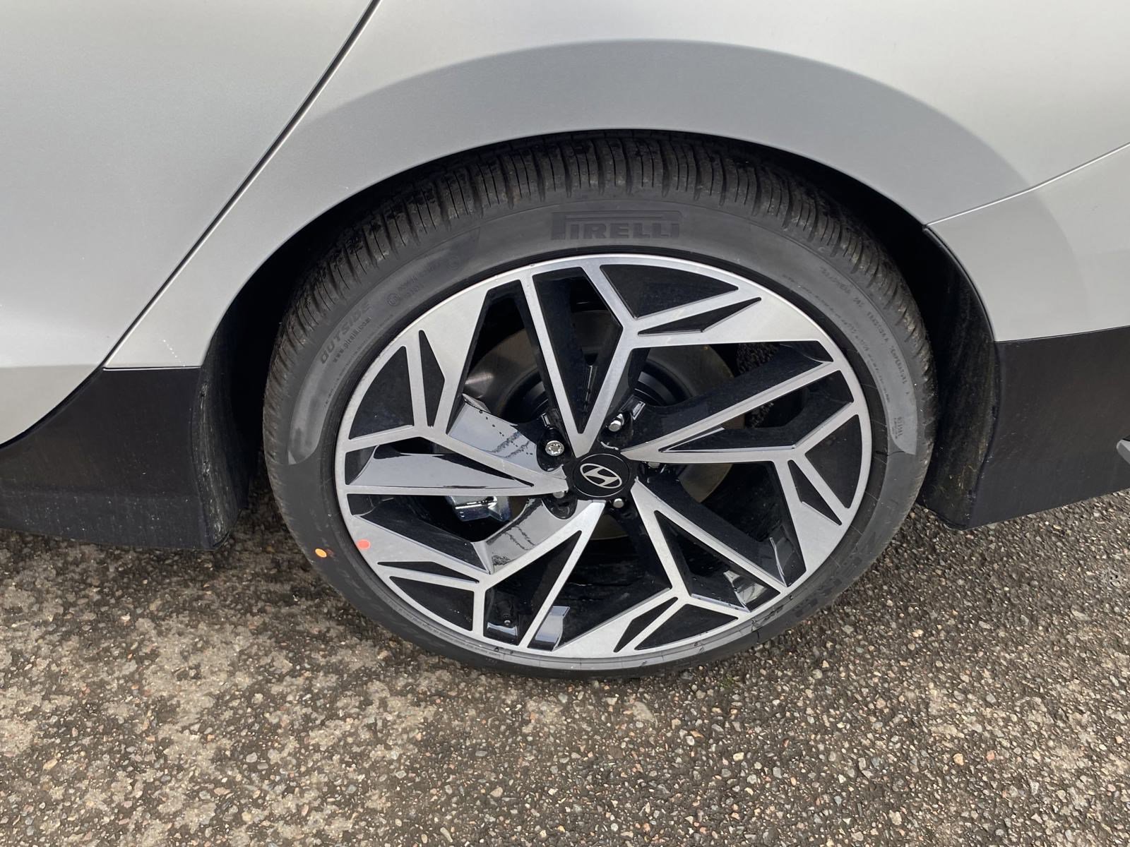 New 2025 Hyundai Ioniq 6 SEL AWD/4WD image 26