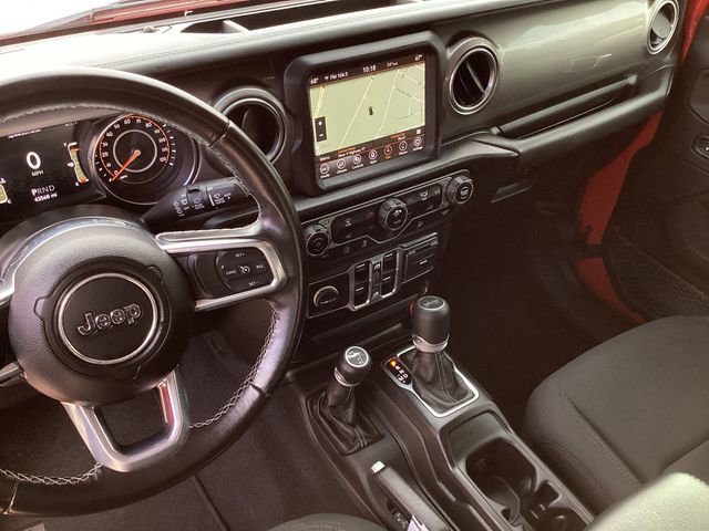 Used 2020 Jeep Wrangler Unlimited Sahara w/ Uconnect 4C Nav & Sound Group image 22