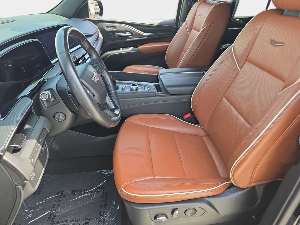 Used 2022 Cadillac Escalade Premium Luxury image 20