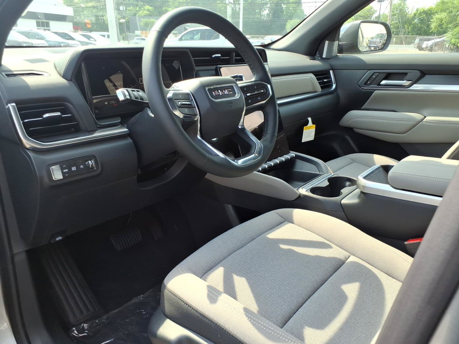 New 2026 GMC Terrain Elevation FWD image 9