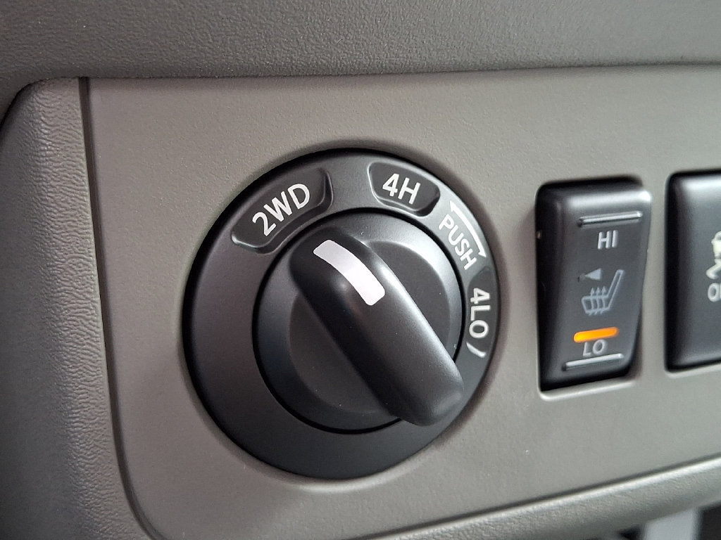 Used 2019 Nissan Frontier SV w/ Value Truck Package AWD/4WD image 23