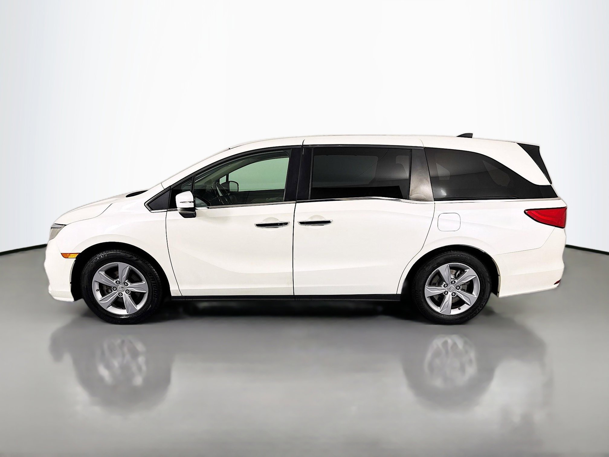 Certified 2018 Honda Odyssey EX-L image 8