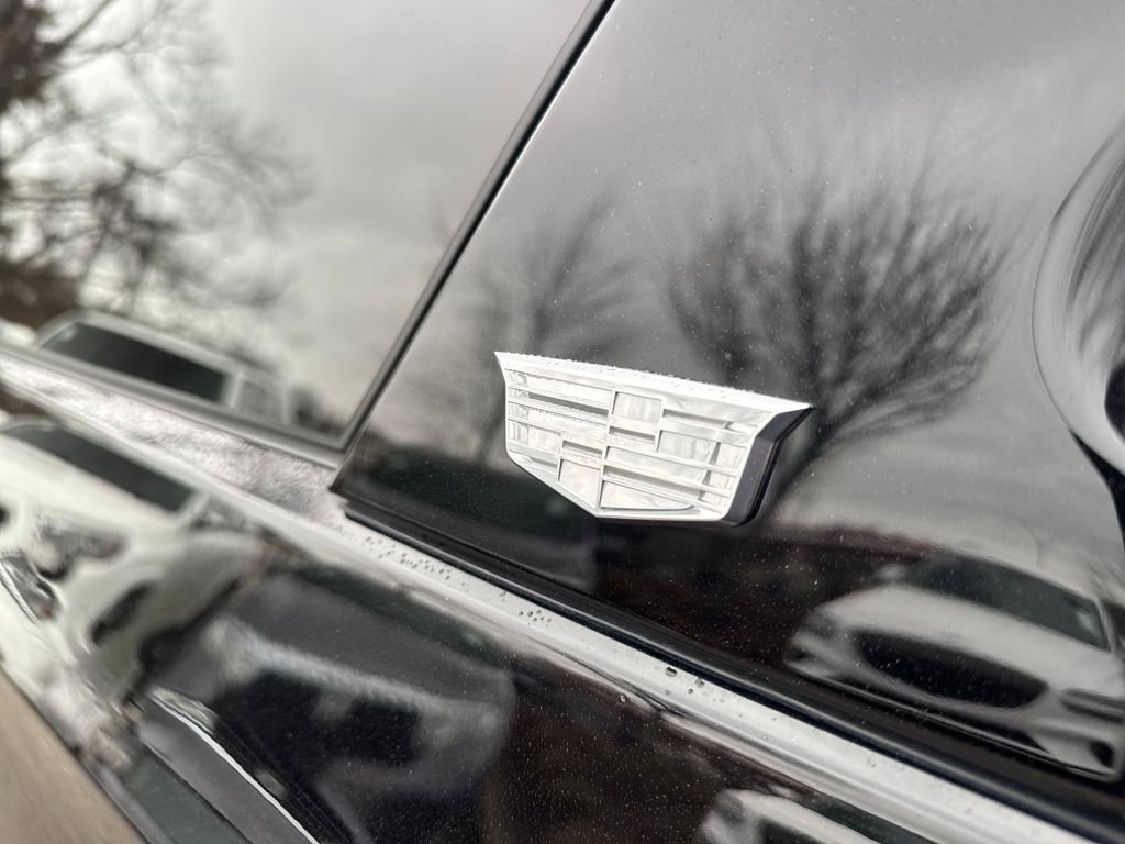 Used 2024 Cadillac Escalade V image 39