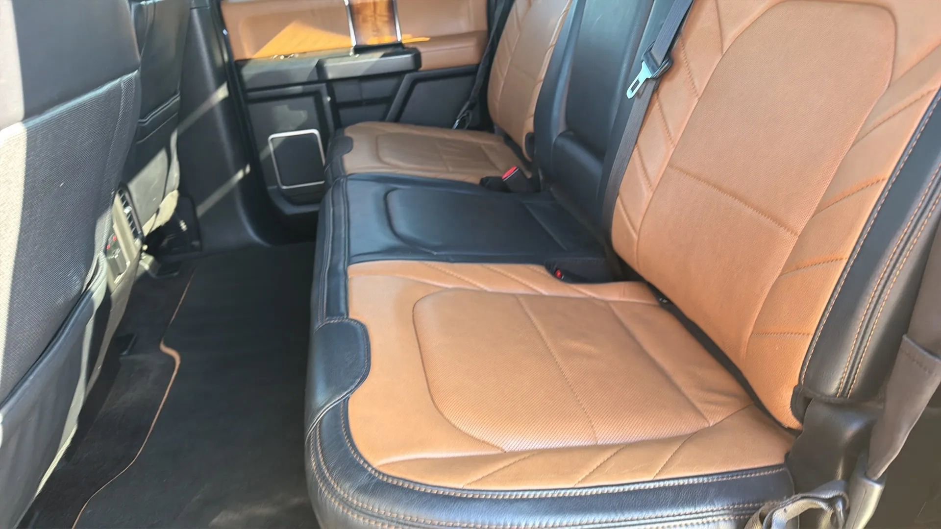 Used 2016 Ford F150 Limited w/ Trailer Tow Package image 37