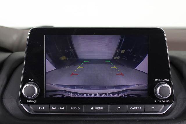 Certified 2022 Nissan Rogue SV image 27