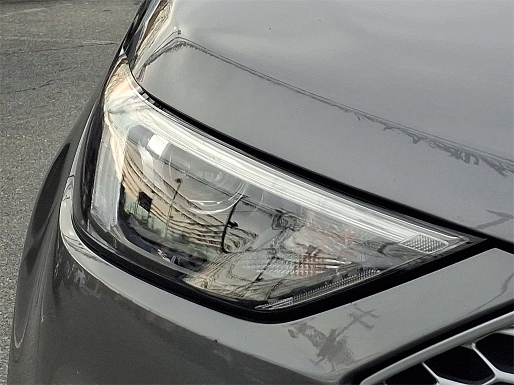 Used 2024 Ford Edge SEL image 11