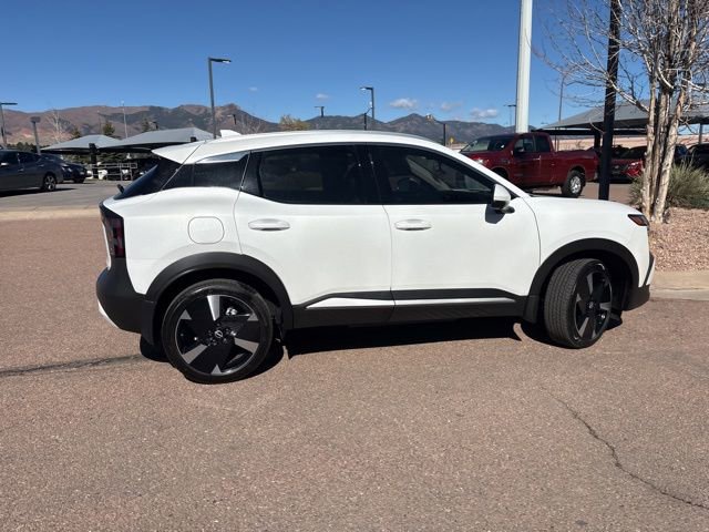 Used 2025 Nissan Kicks SR image 10