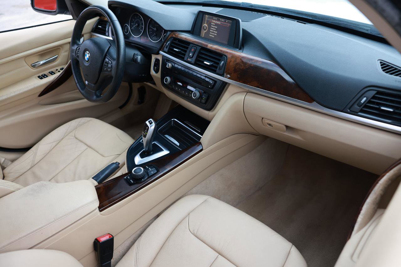 Used 2013 BMW 328i Sedan image 16