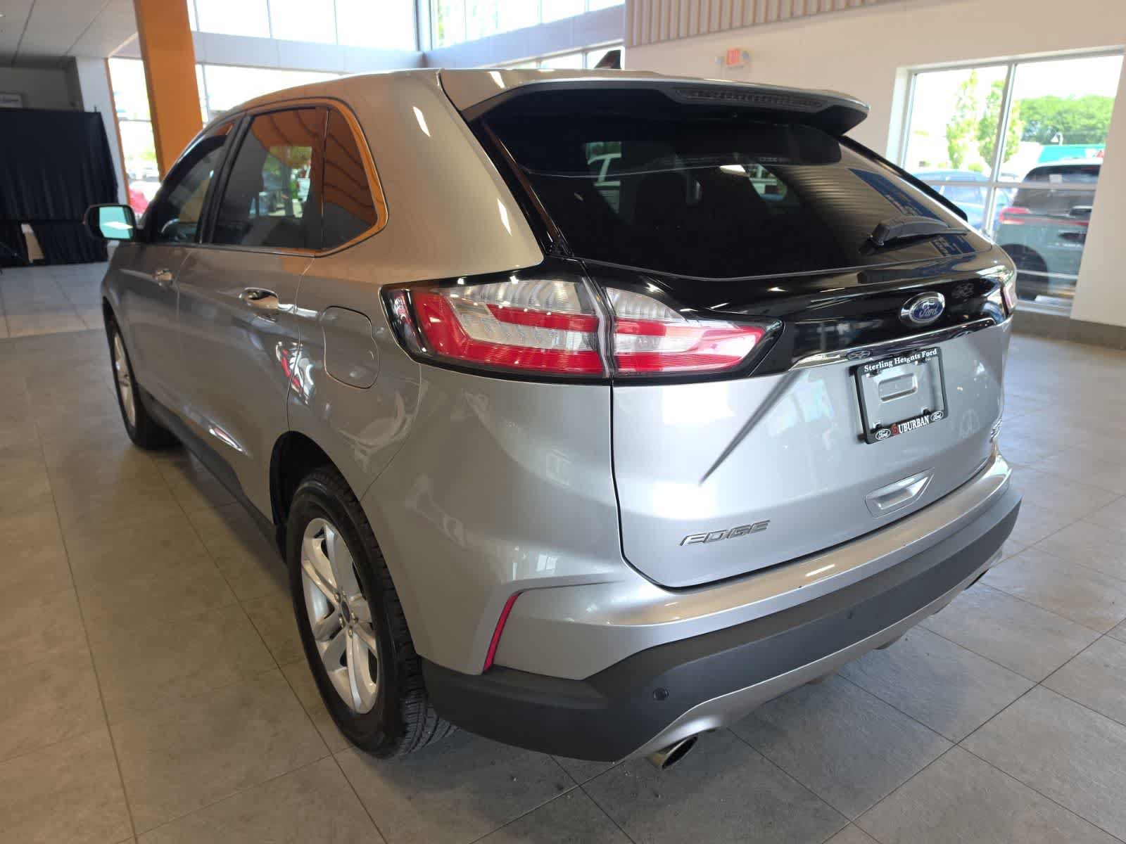 Used 2020 Ford Edge SEL w/ Convenience Package AWD/4WD image 11