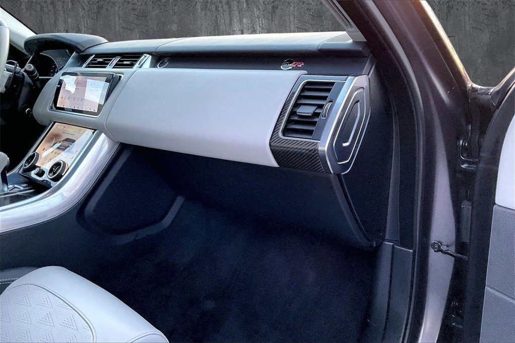 Used 2022 Land Rover Range Rover Sport SVR image 26