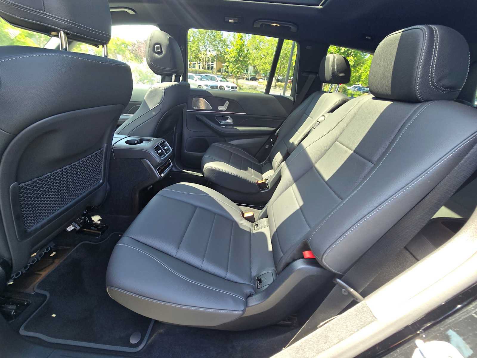 Used 2026 Mercedes-Benz GLS 450 4MATIC image 18