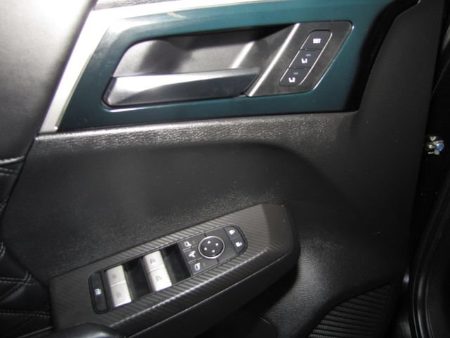Used 2022 Mitsubishi Outlander SEL AWD/4WD image 11