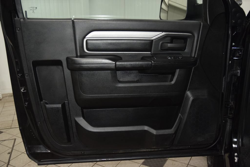 Used 2022 RAM 3500 Tradesman AWD/4WD image 36