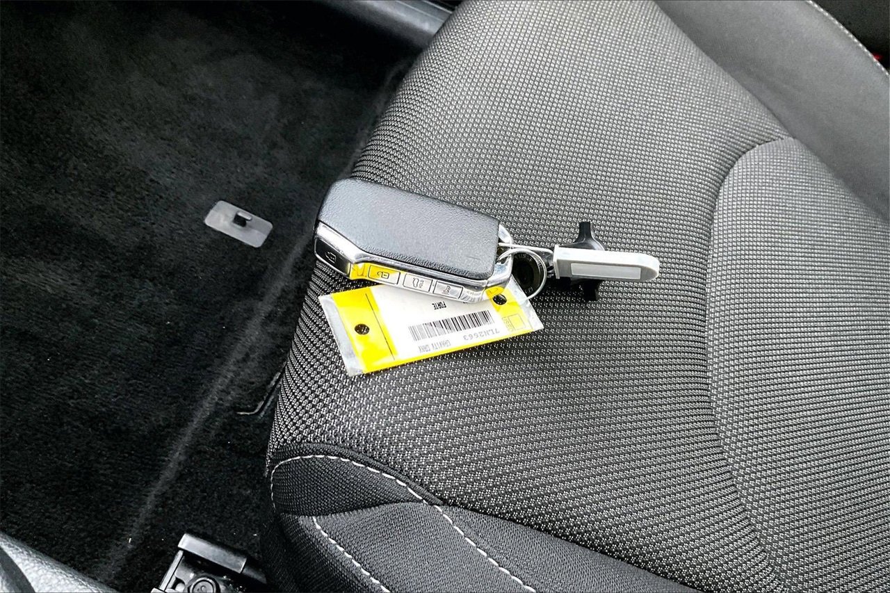 Used 2024 Kia Forte LXS image 28