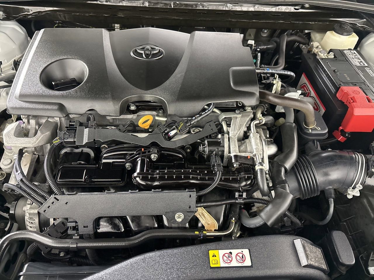 Used 2020 Toyota Camry XSE image 33