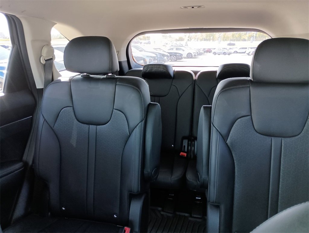 Used 2021 Kia Sorento S image 13