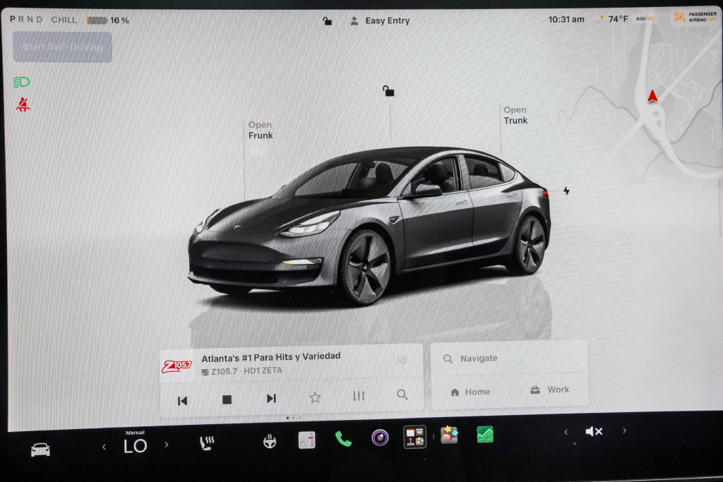 Used 2023 Tesla Model 3 Standard Range RWD image 27
