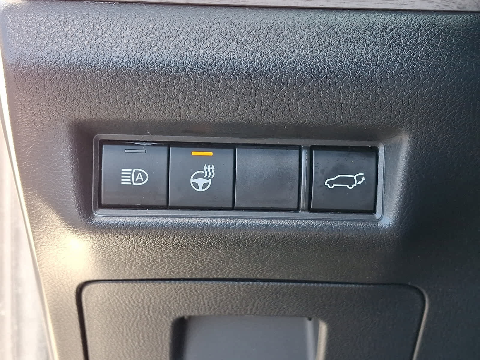 Used 2024 Toyota Grand Highlander AWD image 31