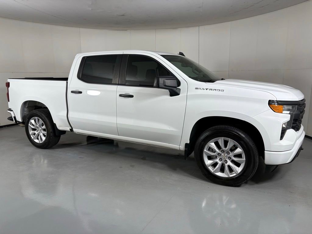Used 2022 Chevrolet Silverado 1500 Custom RWD image 11