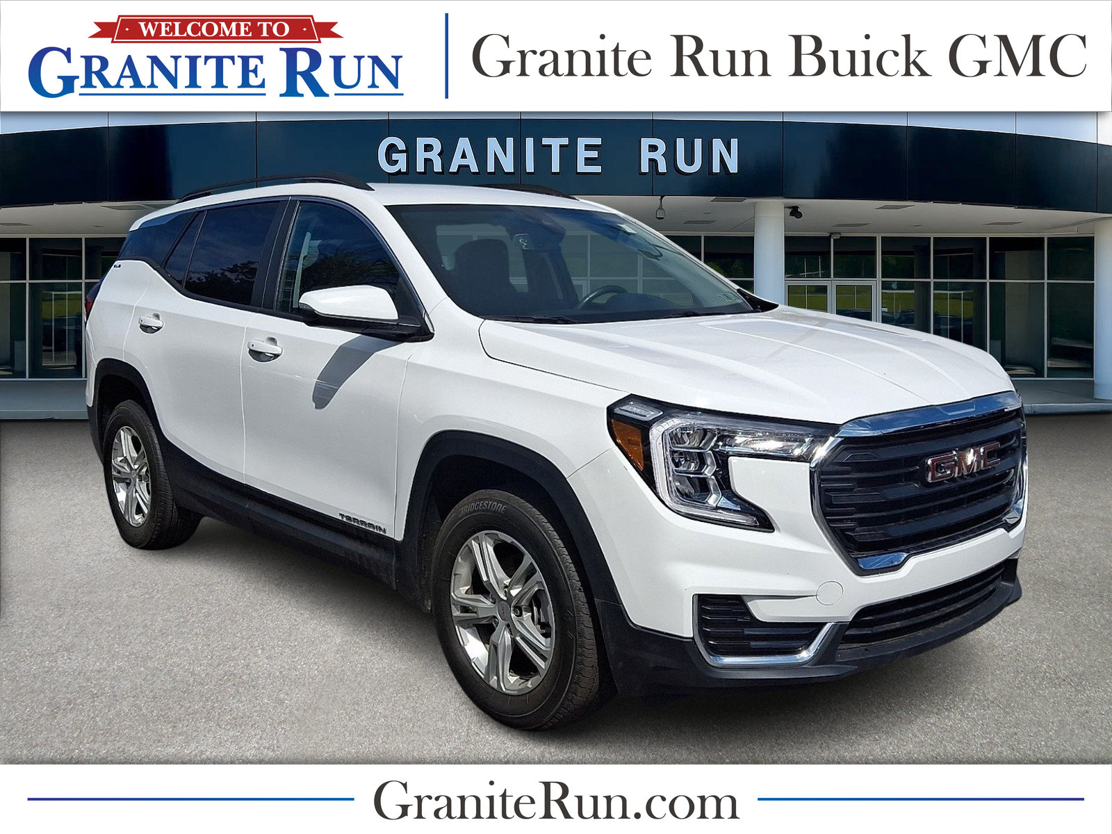 Used 2024 GMC Terrain SLE w/ Driver Convenience Package