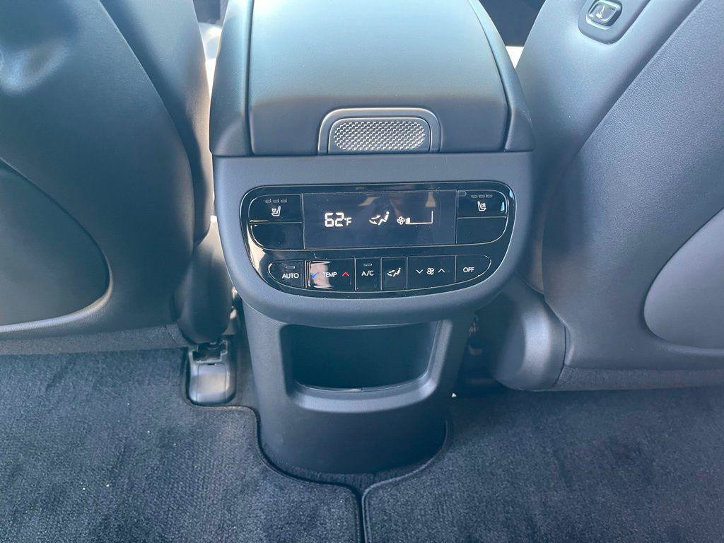 New 2026 Hyundai Ioniq 9 SEL AWD/4WD image 14