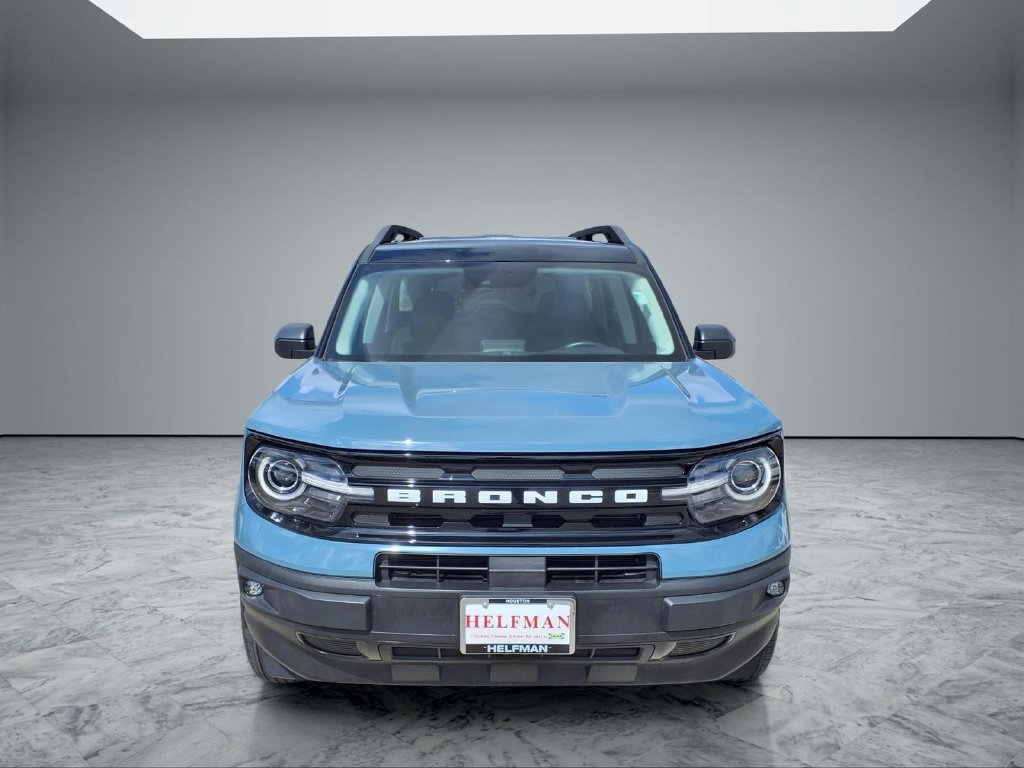 Used 2023 Ford Bronco Sport Outer Banks w/ Tech Package AWD/4WD image 2