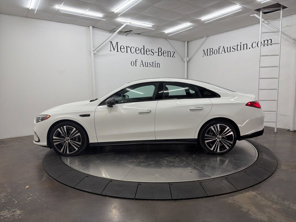 New 2026 Mercedes-Benz CLA 250+ image 4