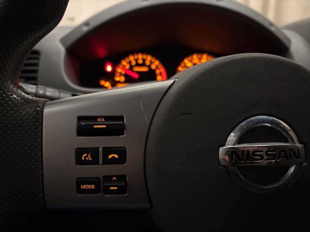 Used 2020 Nissan Frontier SV image 18