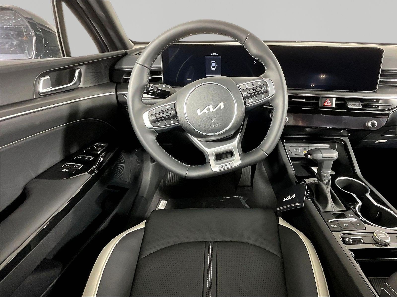 New 2026 Kia K5 GT-Line w/ GT-Line Premium Package FWD image 9