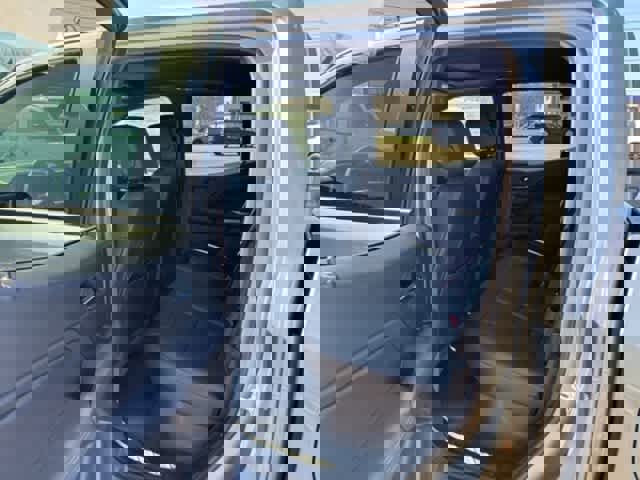 New 2025 GMC Canyon Elevation w/ Convenience Package image 12