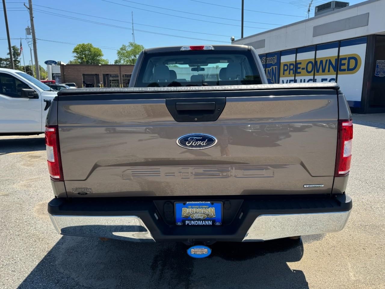 Used 2018 Ford F150 XL w/ Equipment Group 101A Mid AWD/4WD image 4