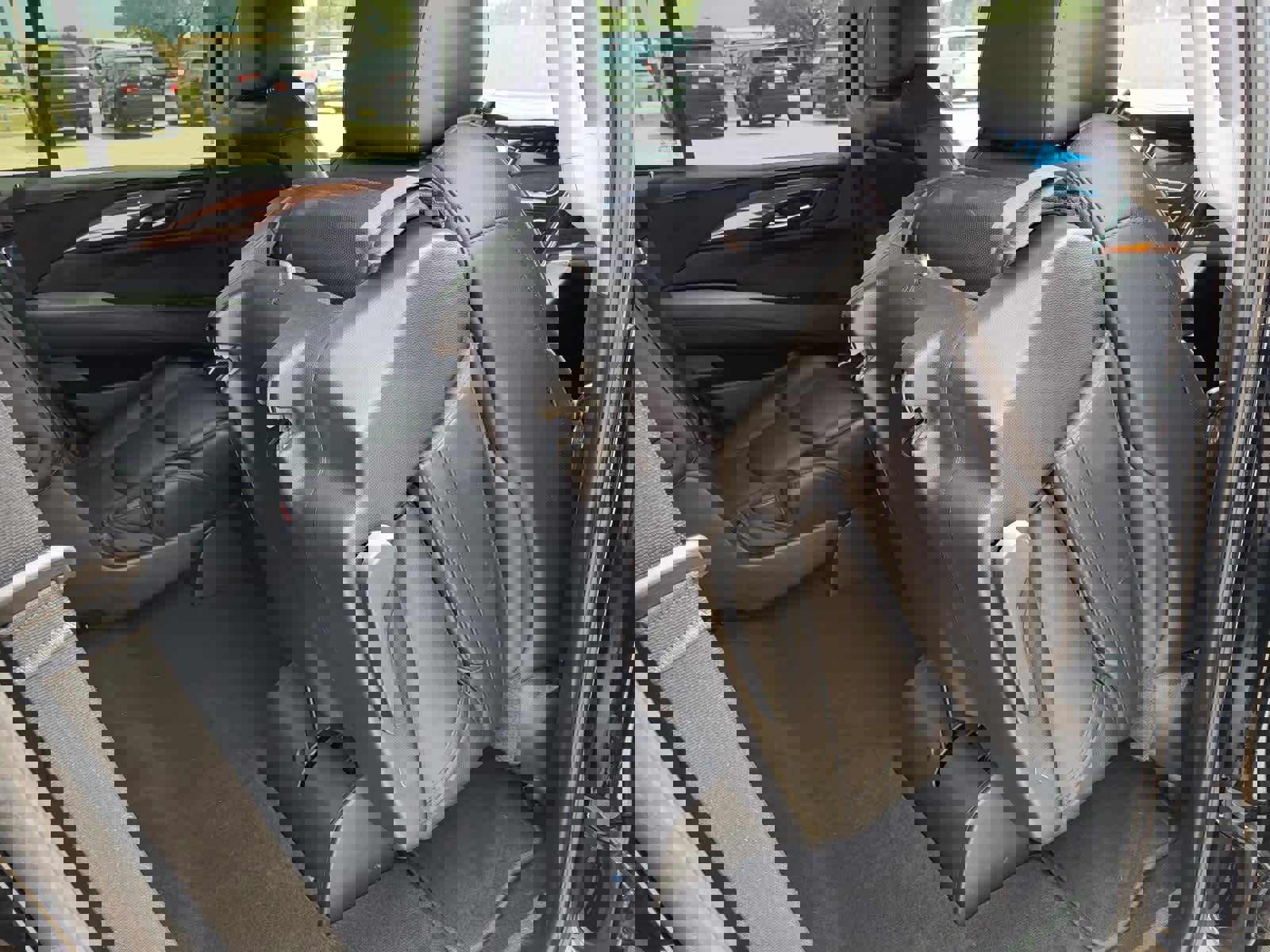 Used 2018 Cadillac Escalade 2WD image 11