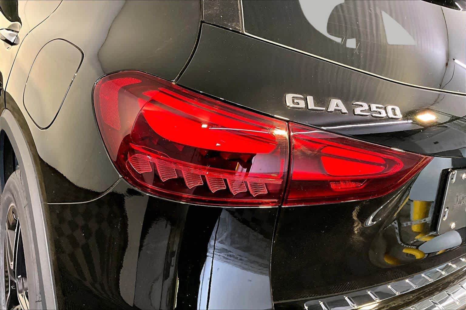 New 2026 Mercedes-Benz GLA 250 4MATIC image 5