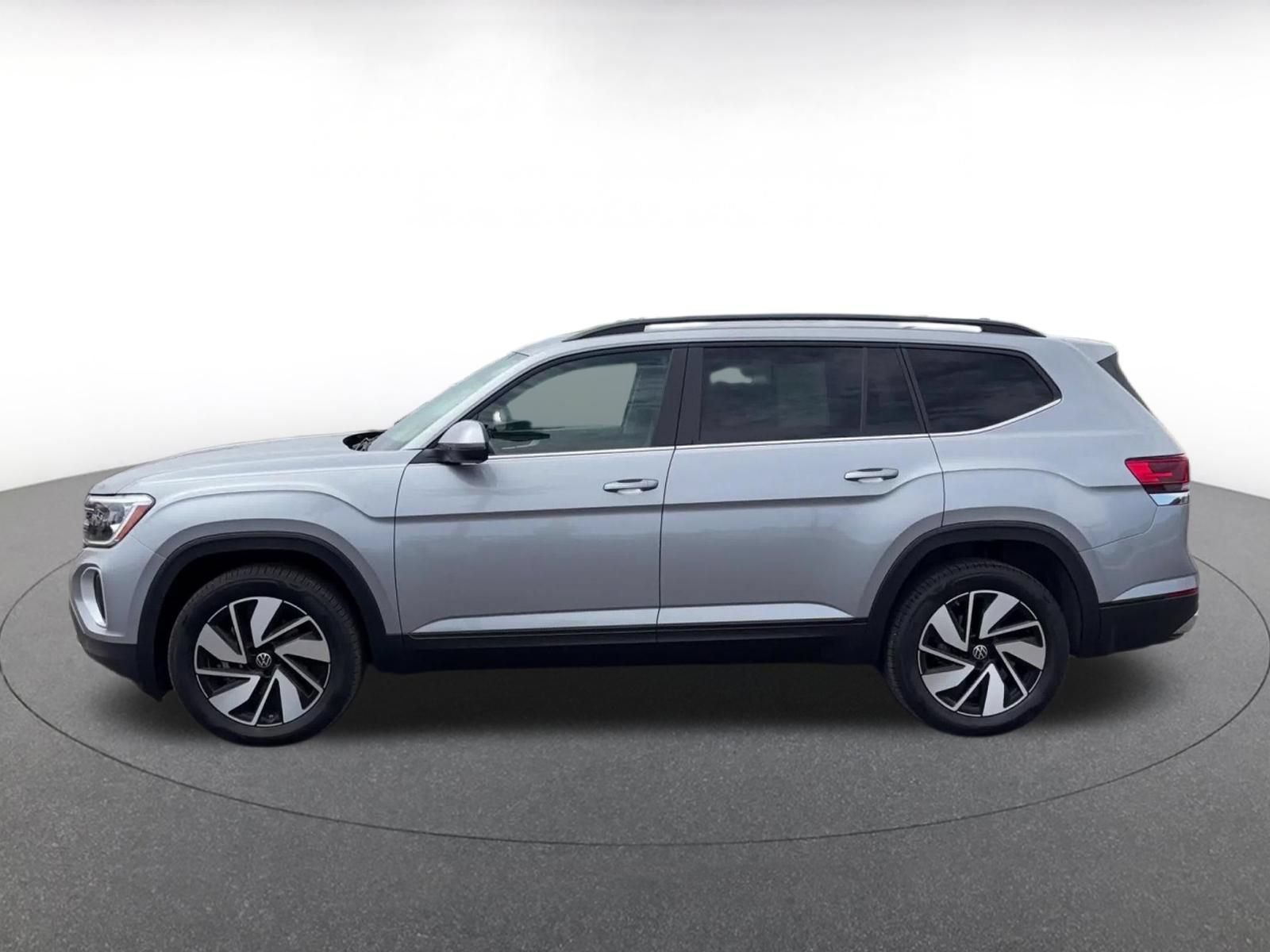 Used 2026 Volkswagen Atlas SE AWD/4WD image 8