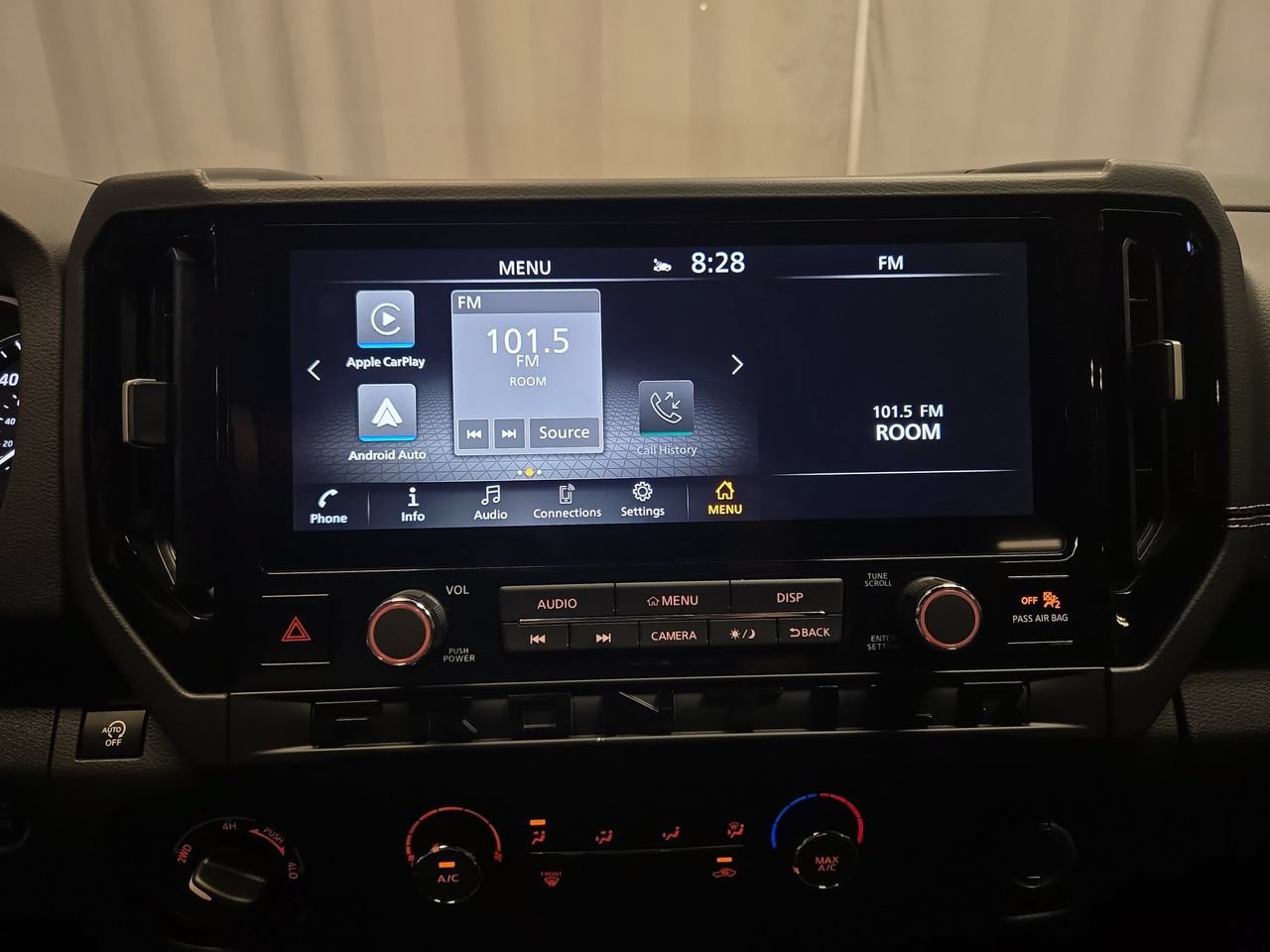 New 2026 Nissan Frontier SV w/ Tow Package AWD/4WD image 21