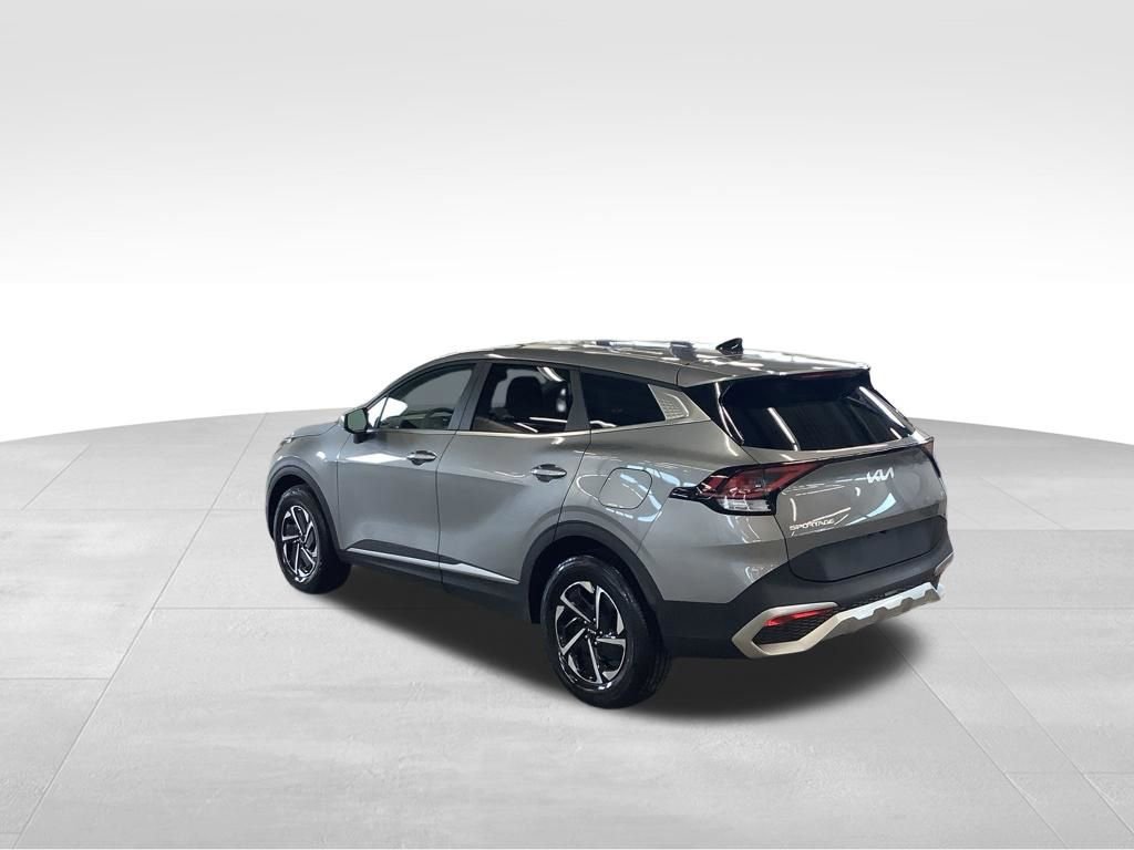 Certified 2023 Kia Sportage LX AWD/4WD image 4