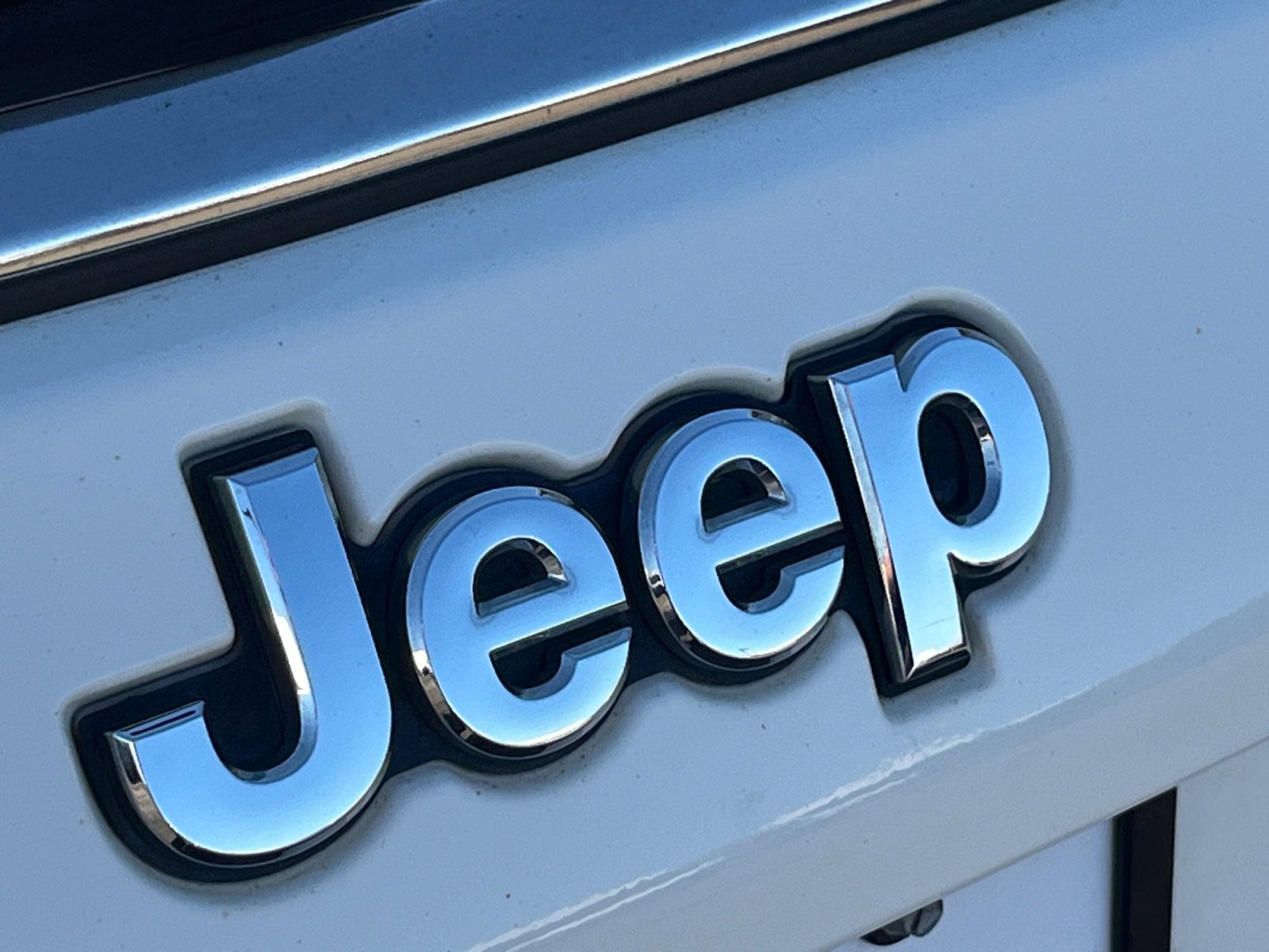 Used 2019 Jeep Compass Latitude w/ Popular Equipment Group AWD/4WD image 26