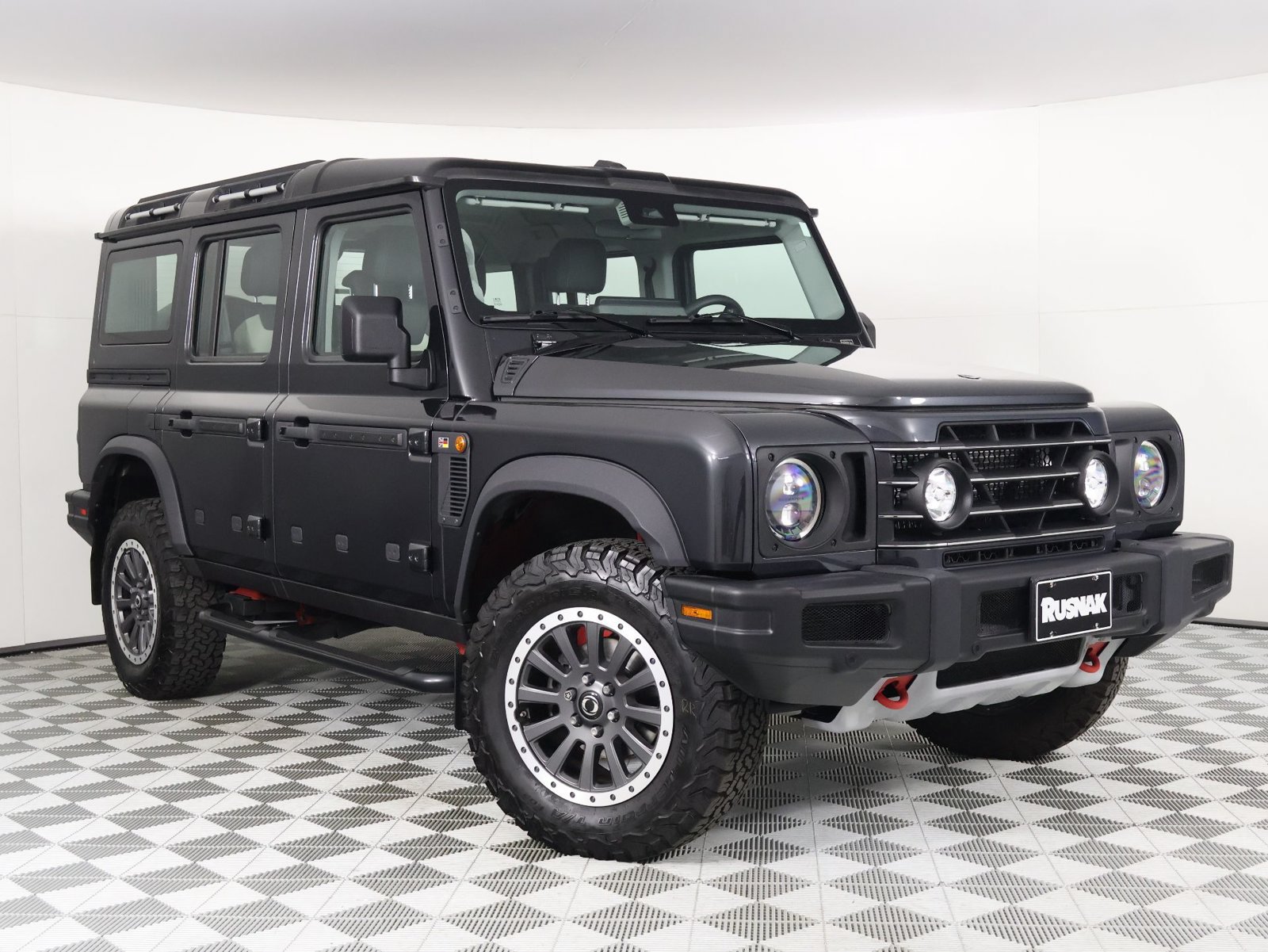 Used 2024 INEOS Grenadier Station Wagon AWD/4WD image 35